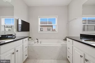 42310 Crawford Ter, Brambleton, VA 20148 - Photo 37