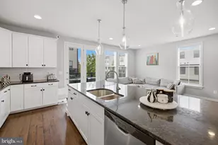 42310 Crawford Ter, Brambleton, VA 20148 - Photo 11