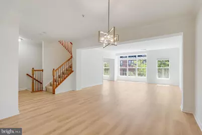 19283 Winmeade Drive, Leesburg, VA 20176 - Photo 11