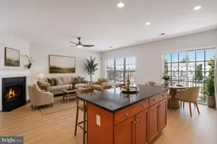 19283 Winmeade Dr, Leesburg, VA 20176 - Photo 17