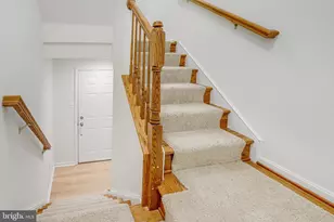 19283 Winmeade Dr, Leesburg, VA 20176 - Photo 5