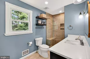 43910 Spinks Ferry Rd, Leesburg, VA 20176 - Photo 33