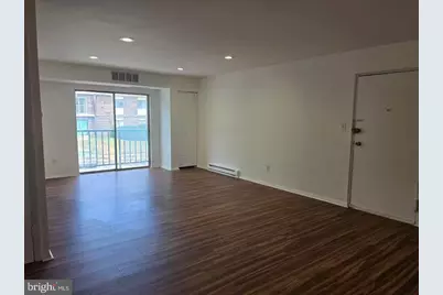 221 N Fillmore Avenue #6, Sterling, VA 20164 - Photo 5