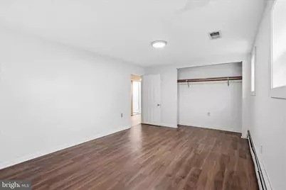 403 E Laurel Avenue, Sterling, VA 20164 - Photo 27