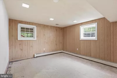 403 E Laurel Avenue, Sterling, VA 20164 - Photo 23