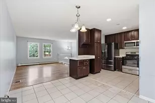 403 E Laurel Ave, Sterling, VA 20164 - Photo 11