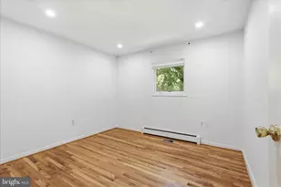 403 E Laurel Ave, Sterling, VA 20164 - Photo 17