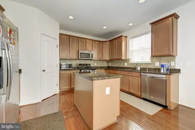 22677 Flowing Spring Square, Brambleton, VA 20148 - Photo 7