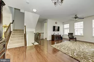 22677 Flowing Spring Square, Brambleton, VA 20148 - Photo 5