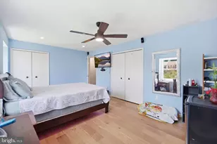 1072 Tottenham Ct, Sterling, VA 20164 - Photo 25