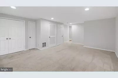 45570 Trestle Terrace, Sterling, VA 20166 - Photo 7