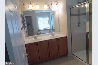 47574 Royal Burnham Terrace, Sterling, VA 20165 - Photo 19