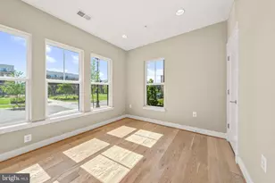 22961 Quiet Crossing Ter, Broadlands, VA 20148 - Photo 9