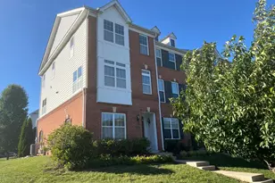 43206 Loudoun Reserve Dr, Ashburn, VA 20148 - Photo 1