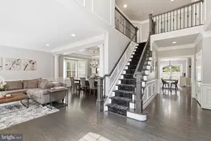 19871 La Bete Ct, Ashburn, VA 20147 - Photo 3
