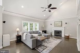 19871 La Bete Ct, Ashburn, VA 20147 - Photo 7