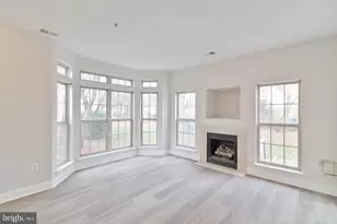 21174 Domain Terrace, Sterling, VA 20165 - Photo 3