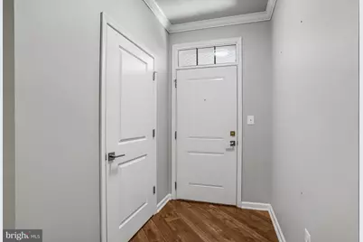 23225 Milltown Knoll Square #111, Ashburn, VA 20148 - Photo 5