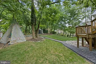 20712 Parkside Cir, Sterling, VA 20165 - Photo 73
