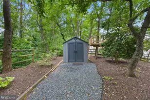 20712 Parkside Cir, Sterling, VA 20165 - Photo 75