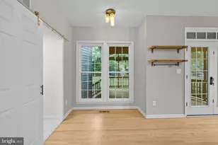20712 Parkside Cir, Sterling, VA 20165 - Photo 21