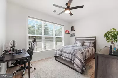 23135 Glenwood Heights Circle, Brambleton, VA 20148 - Photo 53