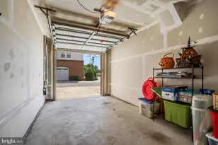 24661 Woolly Mammoth Terrace, Aldie, VA 20105 - Photo 35