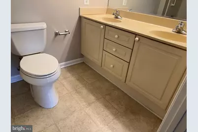 19375 Cypress Ridge Terrace #404, Leesburg, VA 20176 - Photo 7