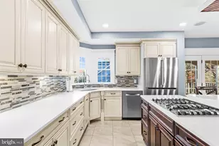 46564 Hampshire Station Dr, Sterling, VA 20165 - Photo 19