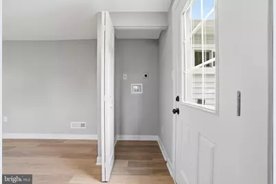 706 S Dogwood Court, Sterling, VA 20164 - Photo 23