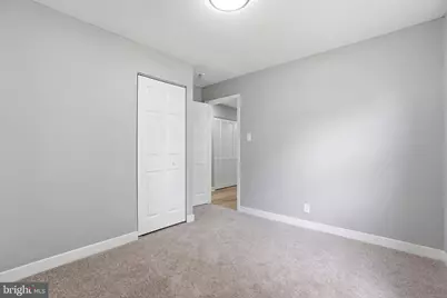 706 S Dogwood Court, Sterling, VA 20164 - Photo 17