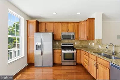 42817 Pamplin Terrace, Chantilly, VA 20152 - Photo 5