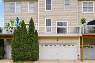 42817 Pamplin Terrace, Chantilly, VA 20152 - Photo 3