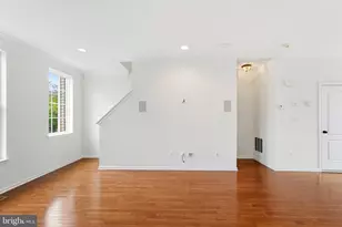 42817 Pamplin Terrace, Chantilly, VA 20152 - Photo 15