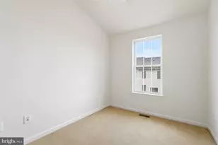 42817 Pamplin Terrace, Chantilly, VA 20152 - Photo 29
