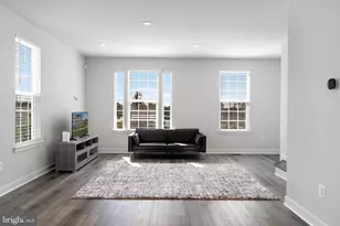 19410 Paiute Ter, Leesburg, VA 20175 - Photo 9