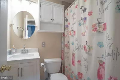 101 W Beech Road, Sterling, VA 20164 - Photo 25