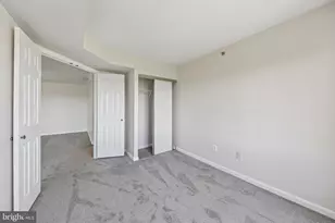19385 Cypress Ridge, Leesburg, VA 20176 - Photo 5