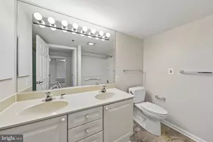 19385 Cypress Ridge, Leesburg, VA 20176 - Photo 29
