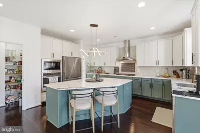 42522 Stratford Landing Drive, Brambleton, VA 20148 - Photo 13