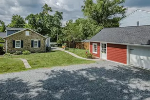 102 Phillips Ct NW, Leesburg, VA 20176 - Photo 43