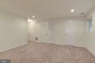 21588 Bankbarn Terrace, Broadlands, VA 20148 - Photo 17