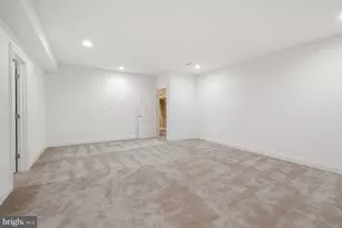 42115 Pleasant Forest Ct, Ashburn, VA 20148 - Photo 47