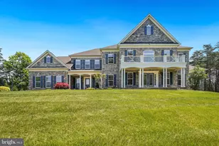 42115 Pleasant Forest Ct, Ashburn, VA 20148 - Photo 3