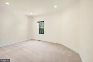 42115 Pleasant Forest Ct, Ashburn, VA 20148 - Photo 29