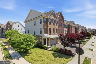 23755 Hopewell Manor Terrace, Ashburn, VA 20148 - Photo 3