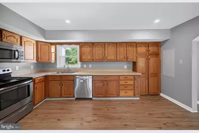 45448 Mallard Street, Sterling, VA 20165 - Photo 5