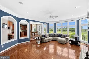 19262 Mill Site Pl, Leesburg, VA 20176 - Photo 13