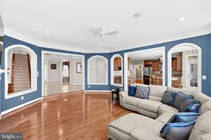 19262 Mill Site Pl, Leesburg, VA 20176 - Photo 15