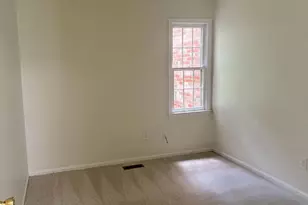 1062 Tottenham Ct, Sterling, VA 20164 - Photo 13